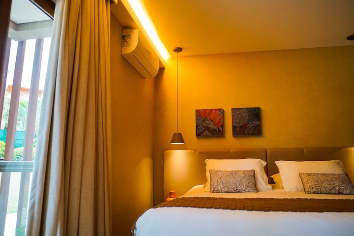 Room 34 of 135