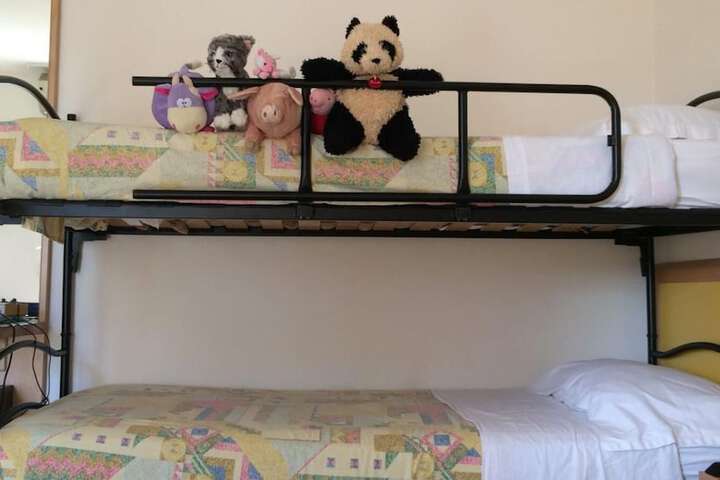 Room 20 of 66