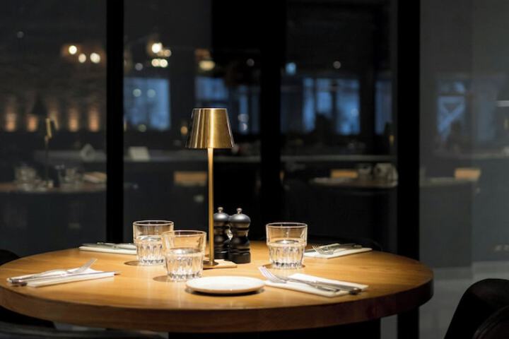 Dining 35 of 66