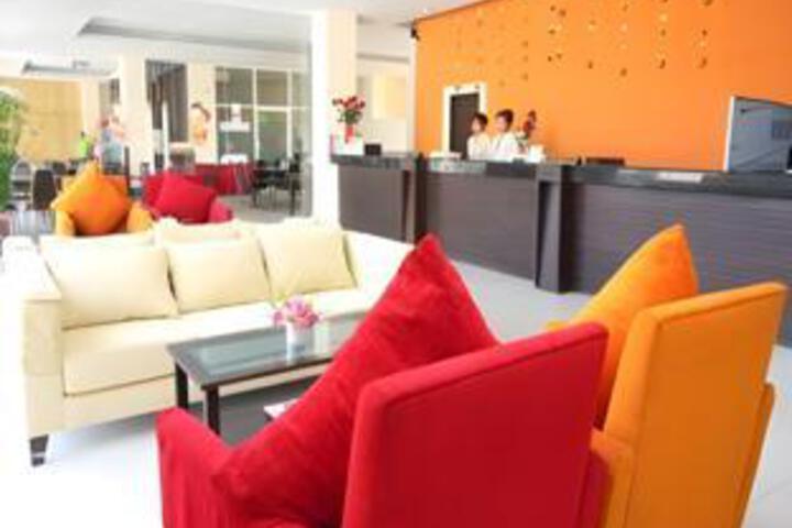 Guest Lobby