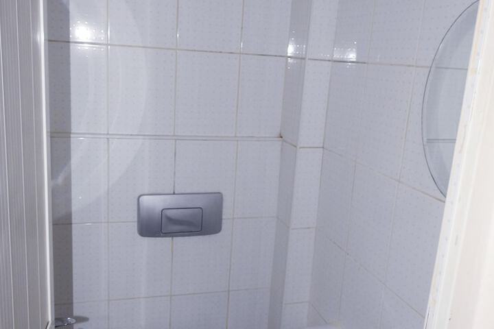 Room 19 of 25