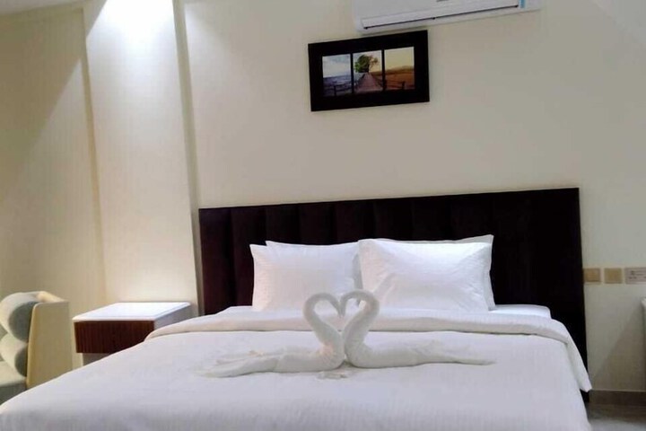 Room 21 of 69