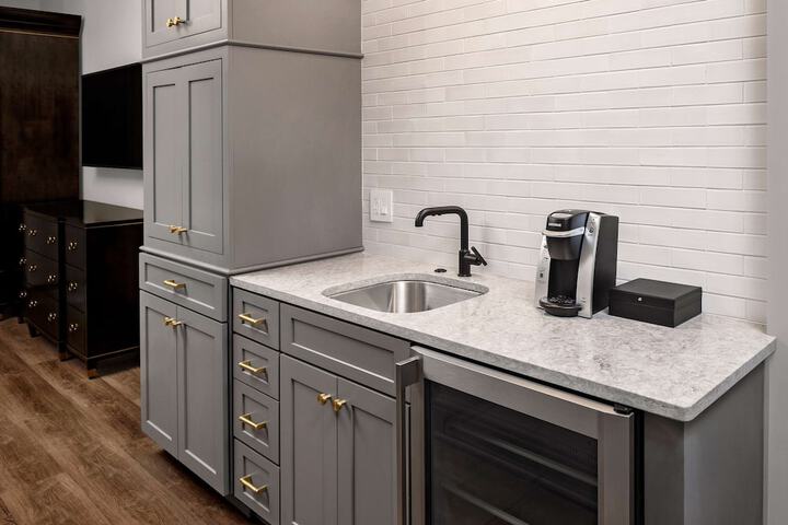 Private kitchenette