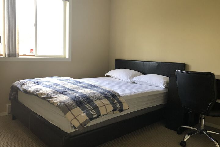 Room 3 of 19