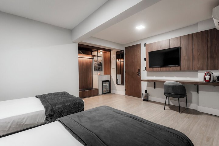 Room 69 of 130