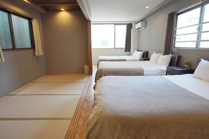 Room 3 of 24