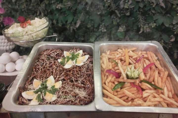 Dining 142 of 158