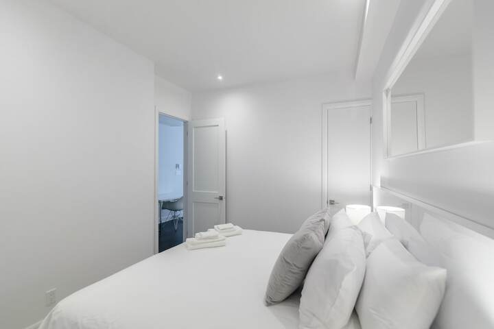 Room 153 of 197