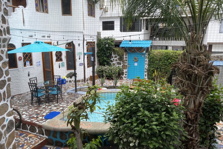 Hotel Exterior 166 of 204