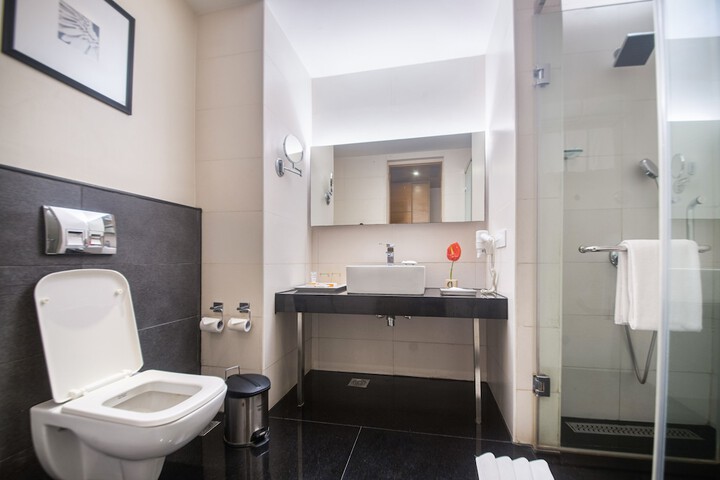 Bath Interior