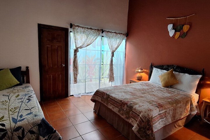 Room 3 of 23