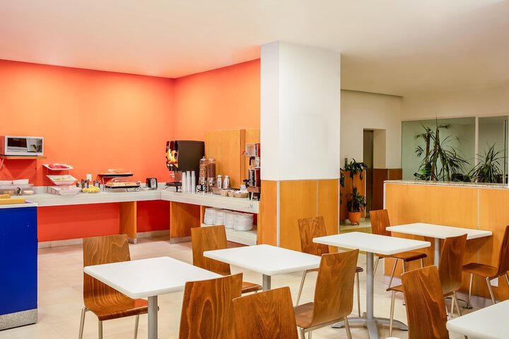 Dining Photos