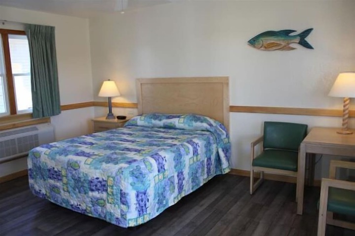 Room 15 of 66