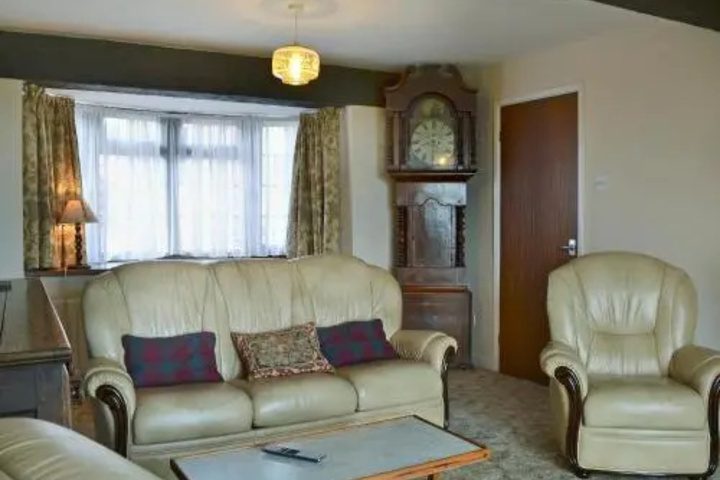 Room 3 of 4