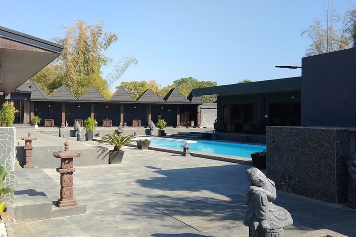 Pool 27 of 43