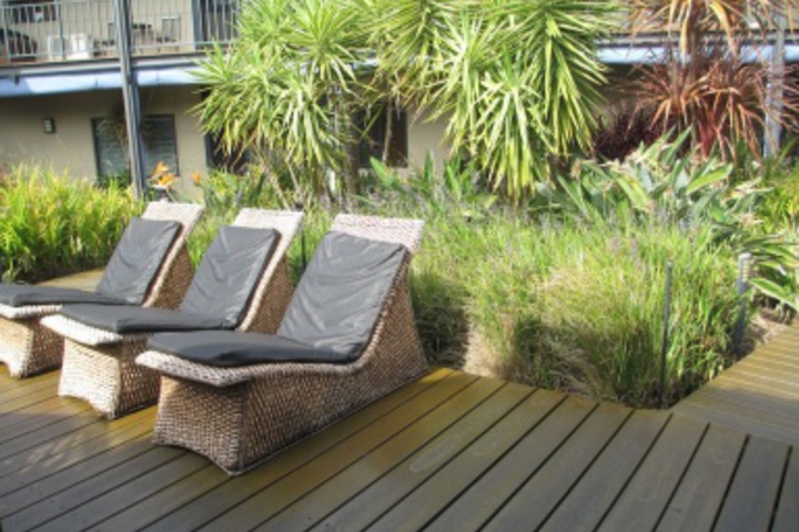 Sundeck 35 of 420