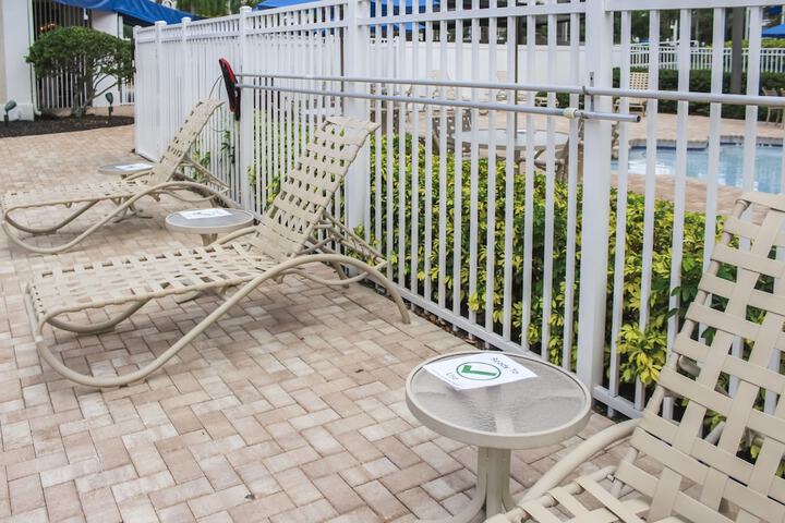Sundeck 47 of 57