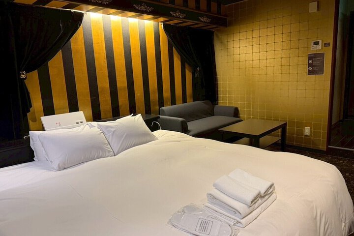 Room 28 of 257