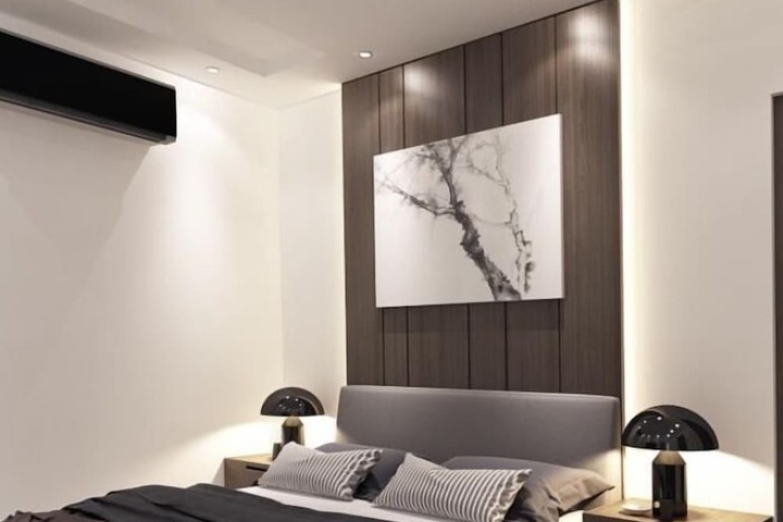 Room 6 of 34