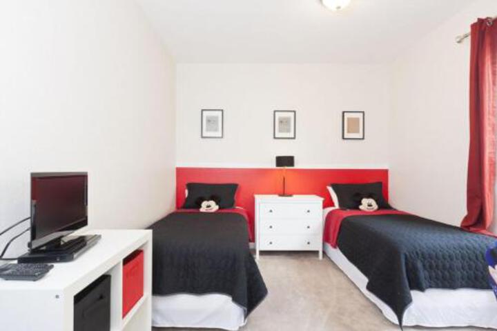 Vista Cay Unit 206 in Orlando, FL