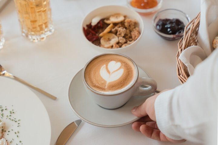 Breakfast/Coffee Service 114 of 137