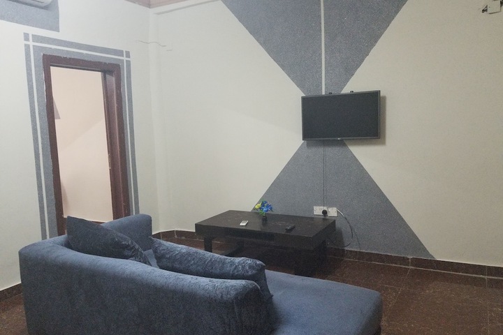 Room 37 of 71