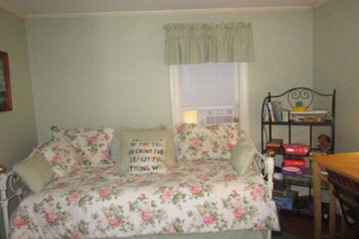 Room 13 of 15