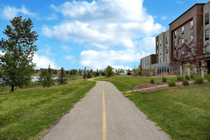 Hotel Entry