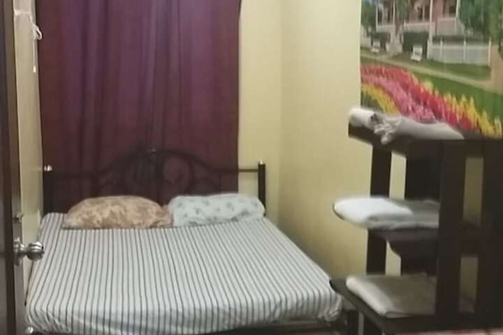 Room 7 of 38