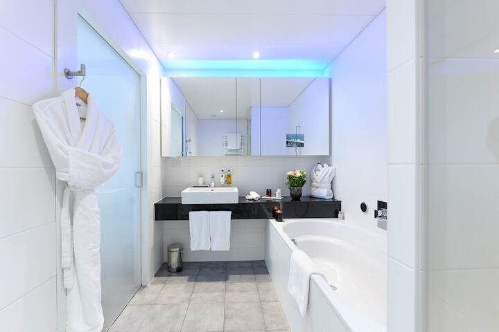 Room 34 of 50