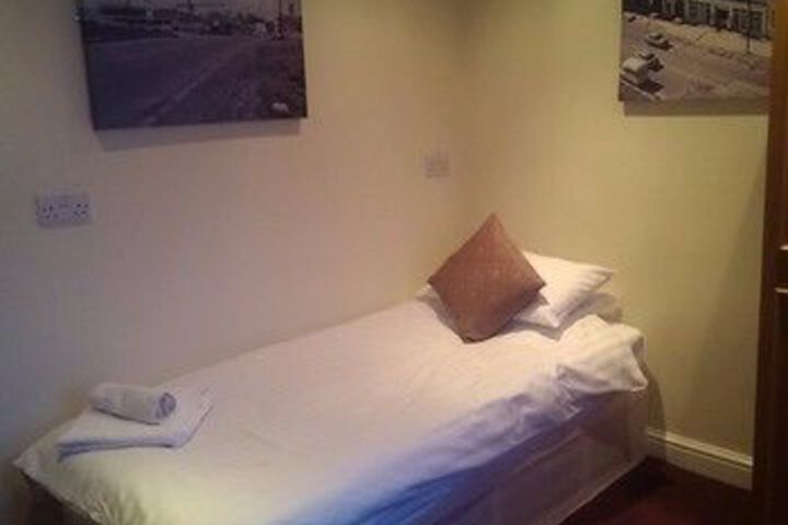 Room 78 of 117