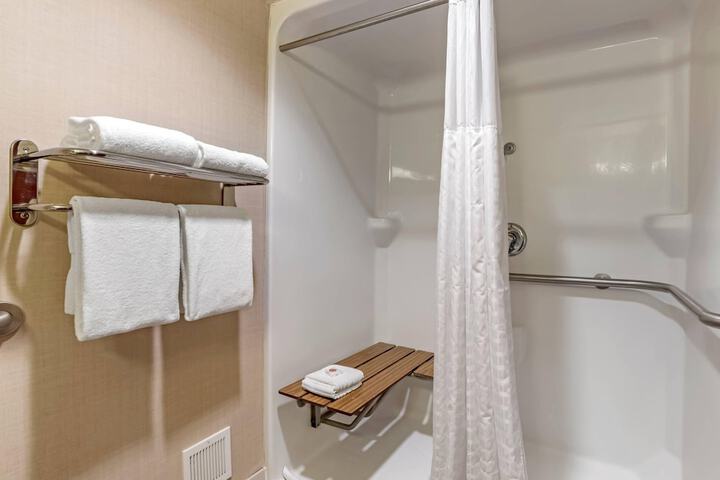 Room 21 of 68