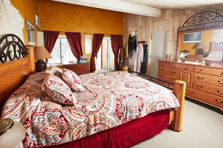 Room 5 of 54