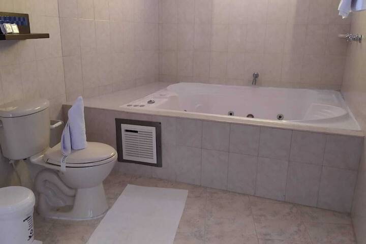 Room 29 of 166