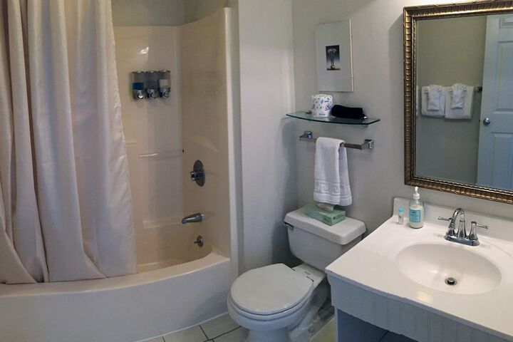 Room 108 of 168