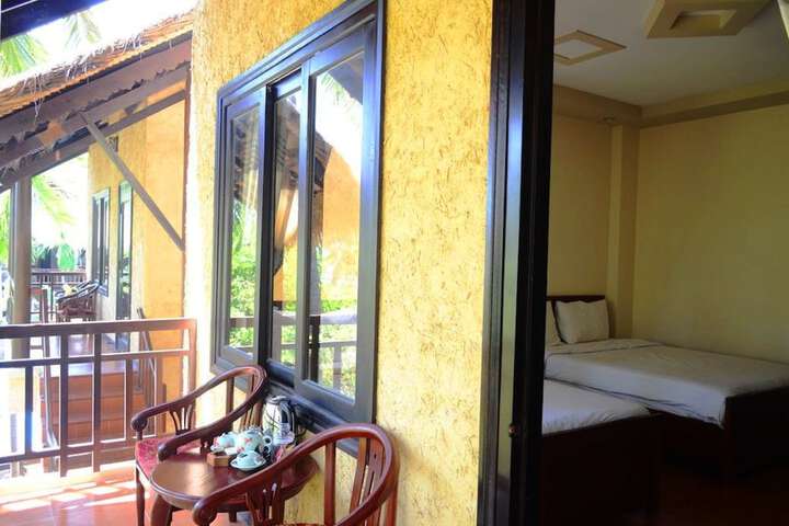 Room 3 of 46