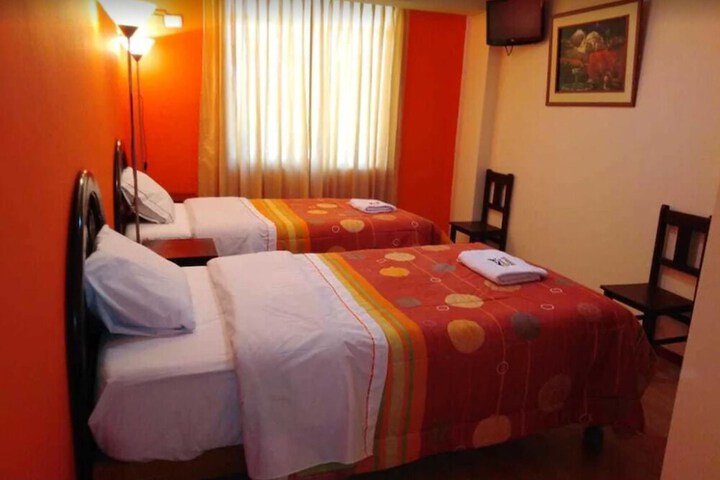 Room 7 of 14