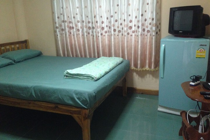 Room 7 of 30