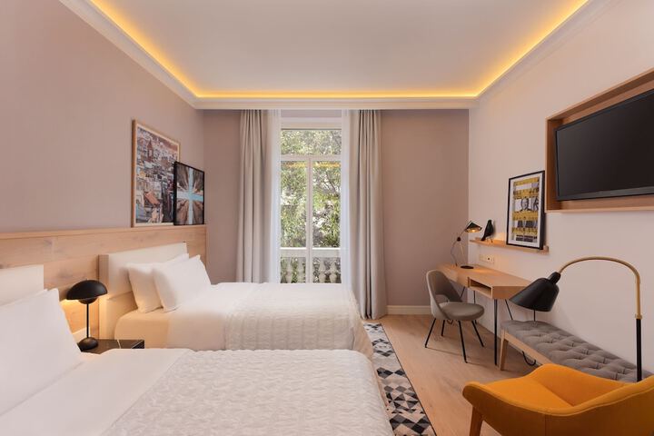 Room 20 of 188