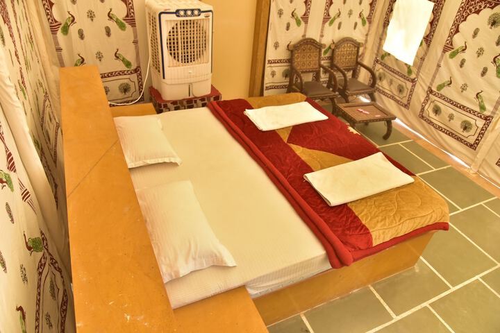 Room 14 of 59