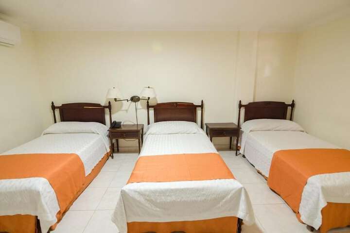 Room 21 of 71