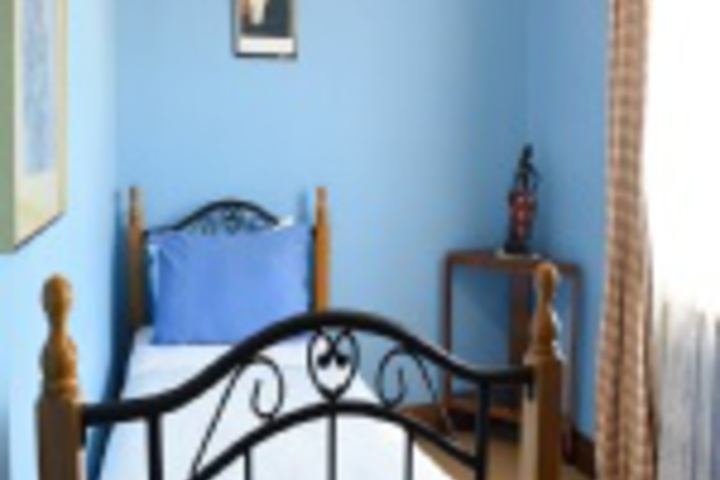 Room 204 of 360