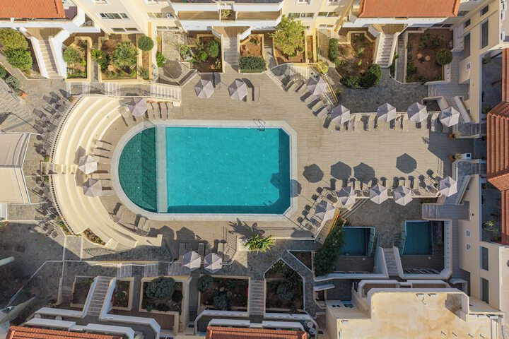 Hotel 42 of 44