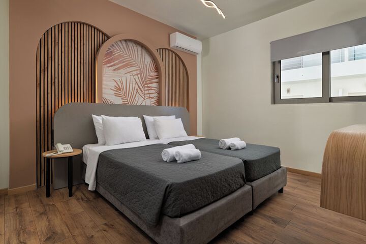 Room 3 of 21