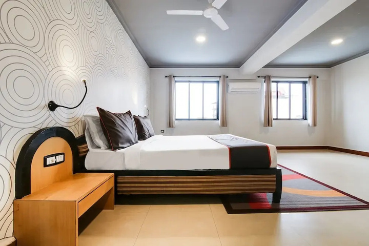 Room 3 of 13