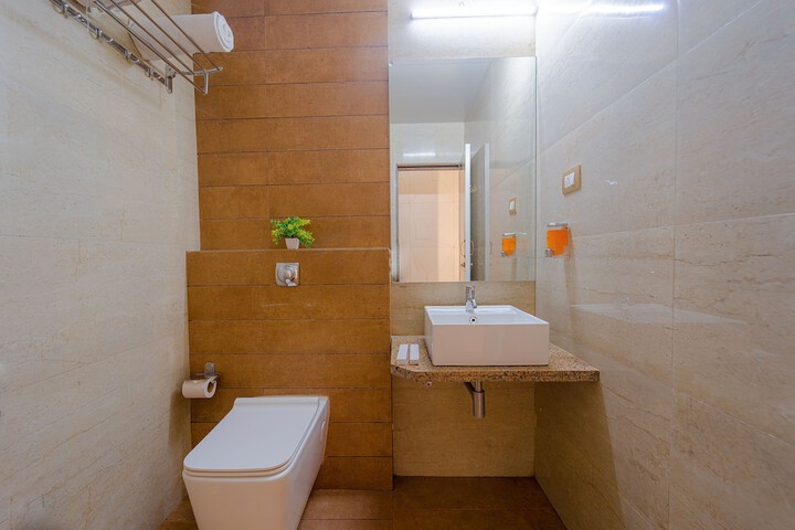 Room 44 of 71