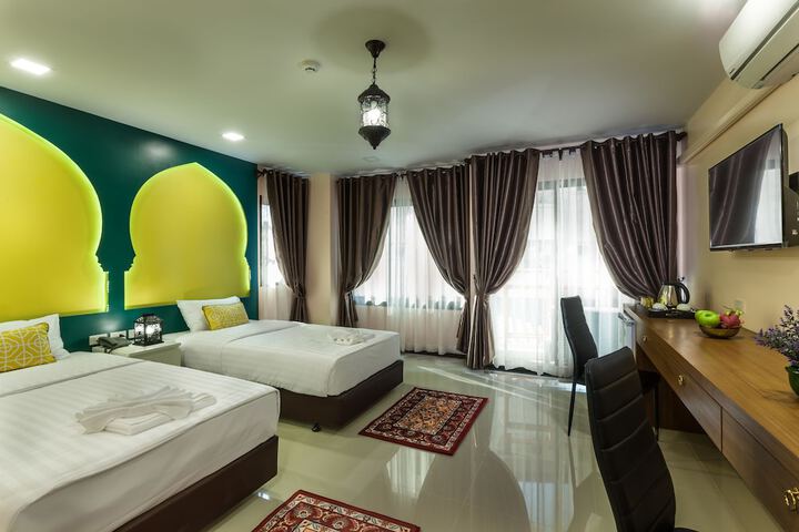 Room 5 of 41