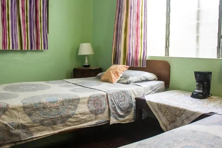 Room 5 of 19