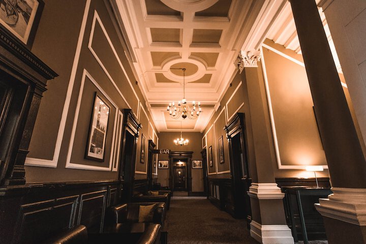 Ballroom/Hall 37 of 41