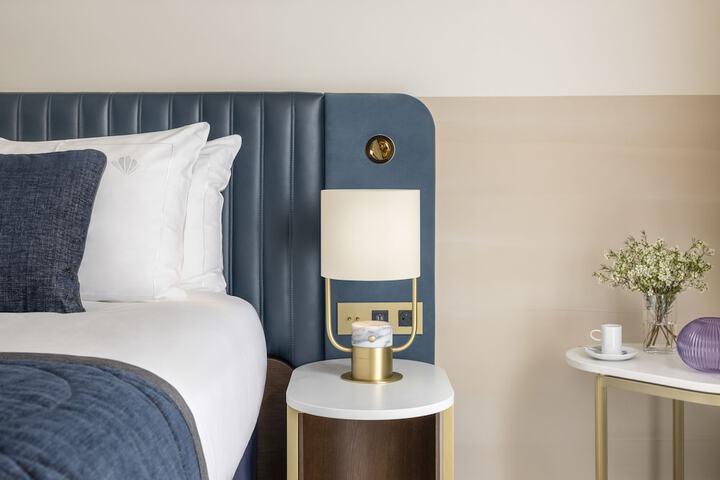Room 37 of 139